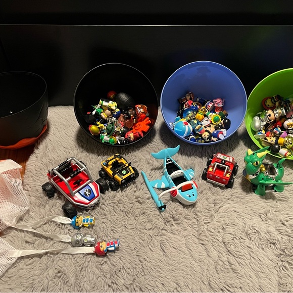 Blue Action Figures & Playsets - Picture 2 of 6
